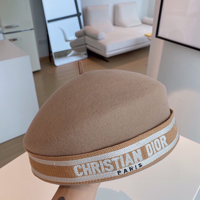 Christian Dior Beret Wool Khaki