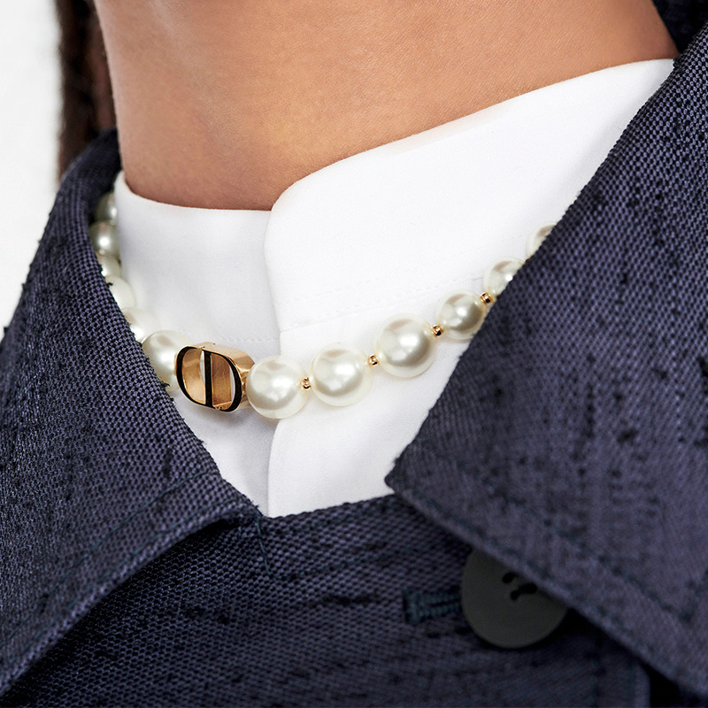 Dior 30 Montaigne Choker Metal and White Resin Pearls Gold