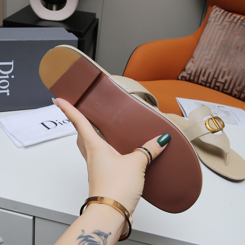 Dior 30 Montaigne Thong Slides Women Calfskin Apricot