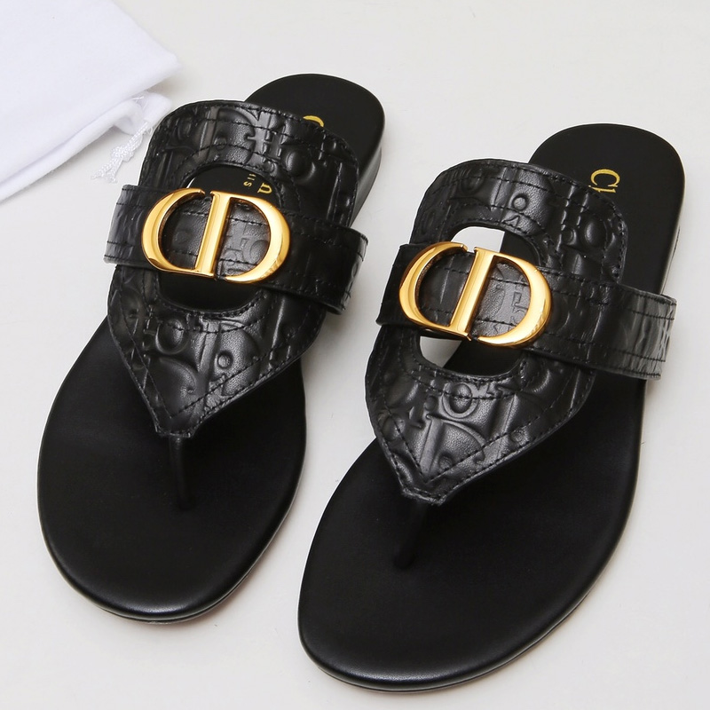 Dior 30 Montaigne Thong Slides Women Oblique Embossed Calfskin Black