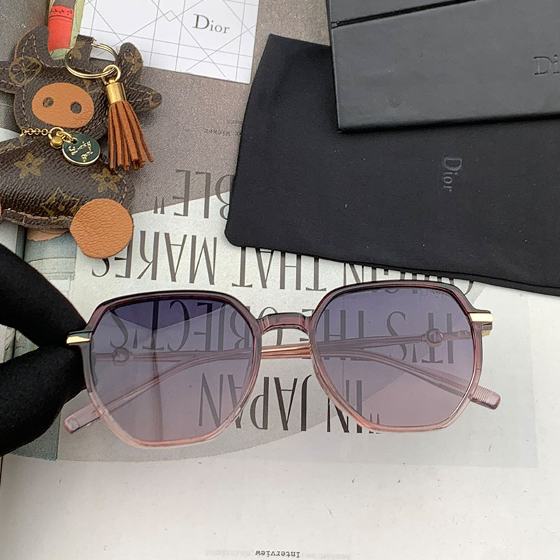 Dior CD3542 Square Sunglasses In Burgundy