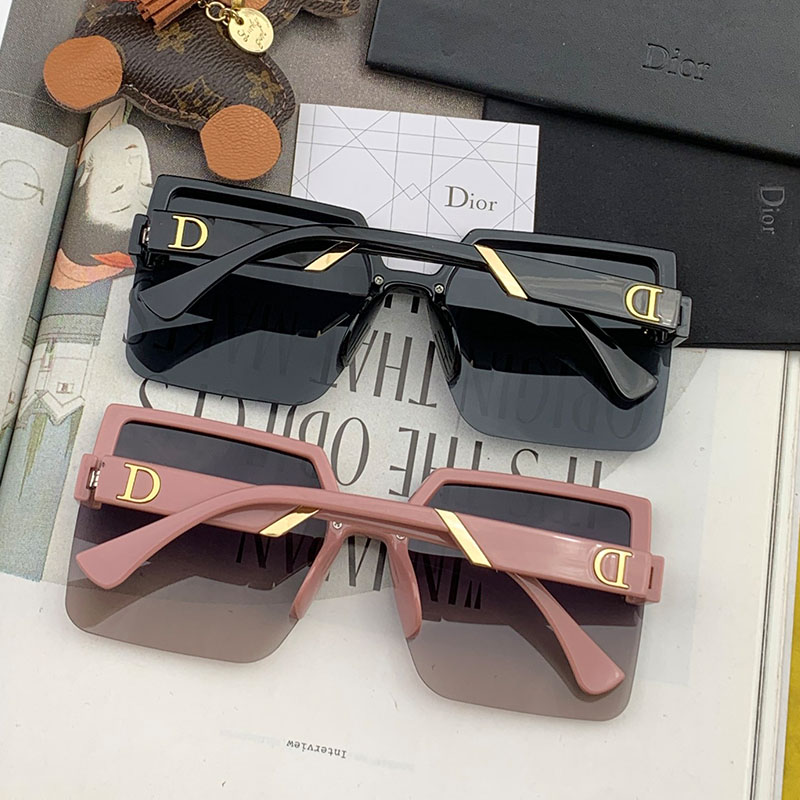 Dior D4622 Square Sunglasses In Pink