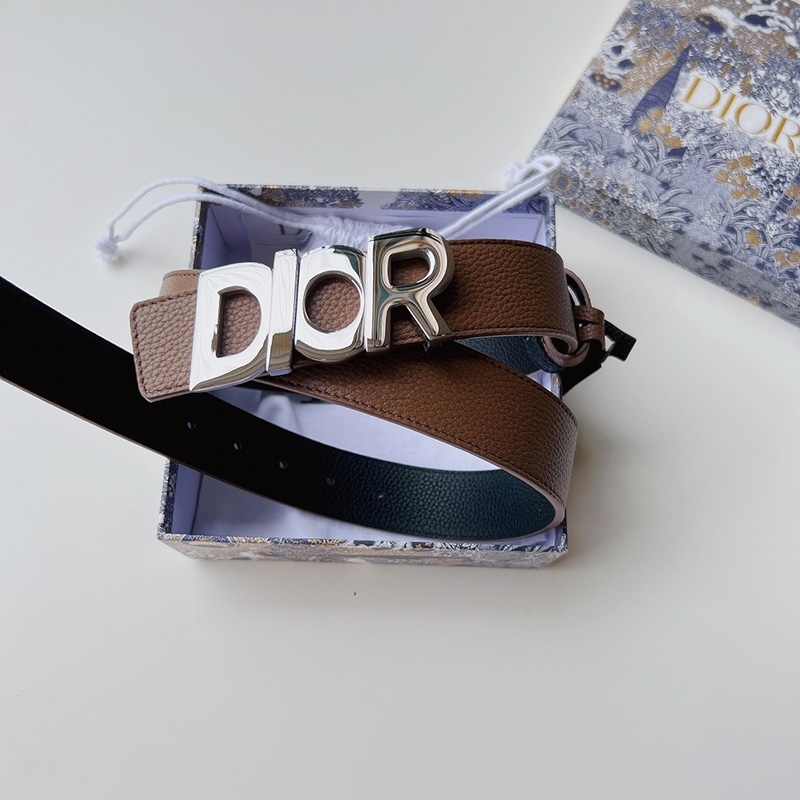 Dior Italic Buckle Reversible Belt Grained Calfskin Brown