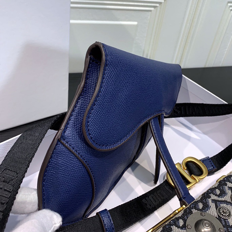 Dior Saddle Flat Belt Pouch Grained Calfskin Blue