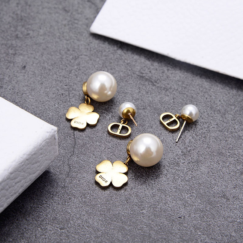 Dior Tribales Earrings Antique CD/ White Resin Pearls And White Four-Leaf Clover Gold