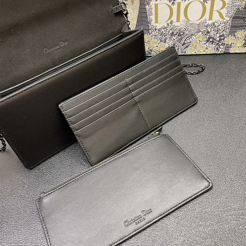 Lady Dior Pouch Ultramatte Cannage Lambskin with Diamond Motif Black