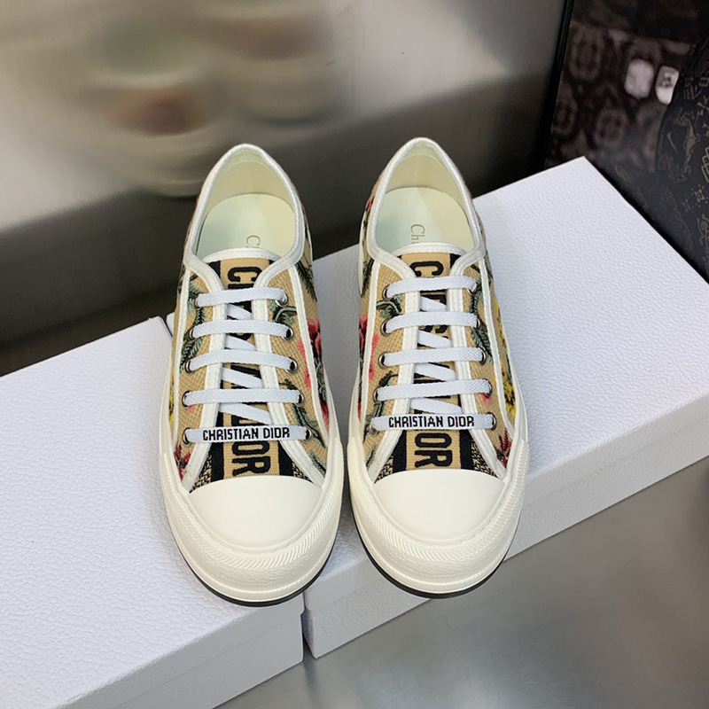 Walk'n'Dior Platform Sneakers Unisex Petites Fleurs Motif Canvas White