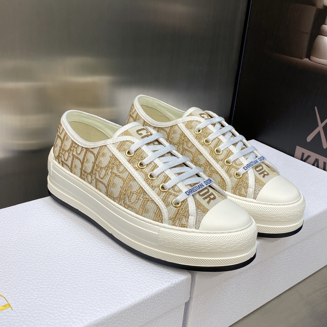 Walk'N'Dior Platform Sneakers Women Oblique Motif Canvas Gold